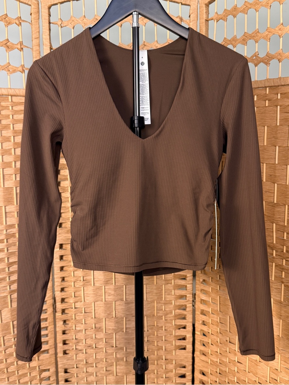 #110 NWT Lululemon All it Takes V-Neck Long Sleeve Walnut Crunch Size 6